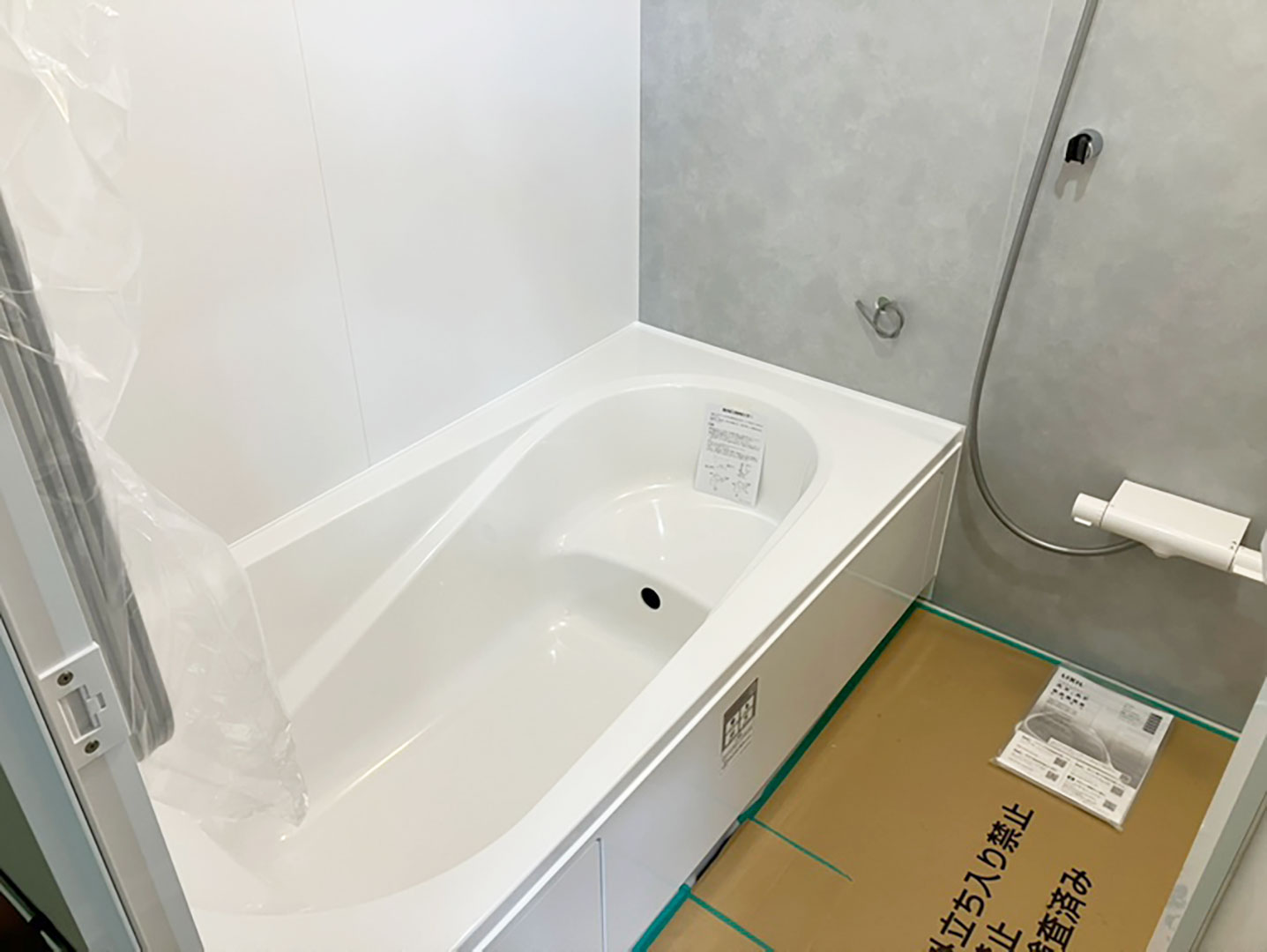 【新築】ユニットバス据え付け工事_新潟市