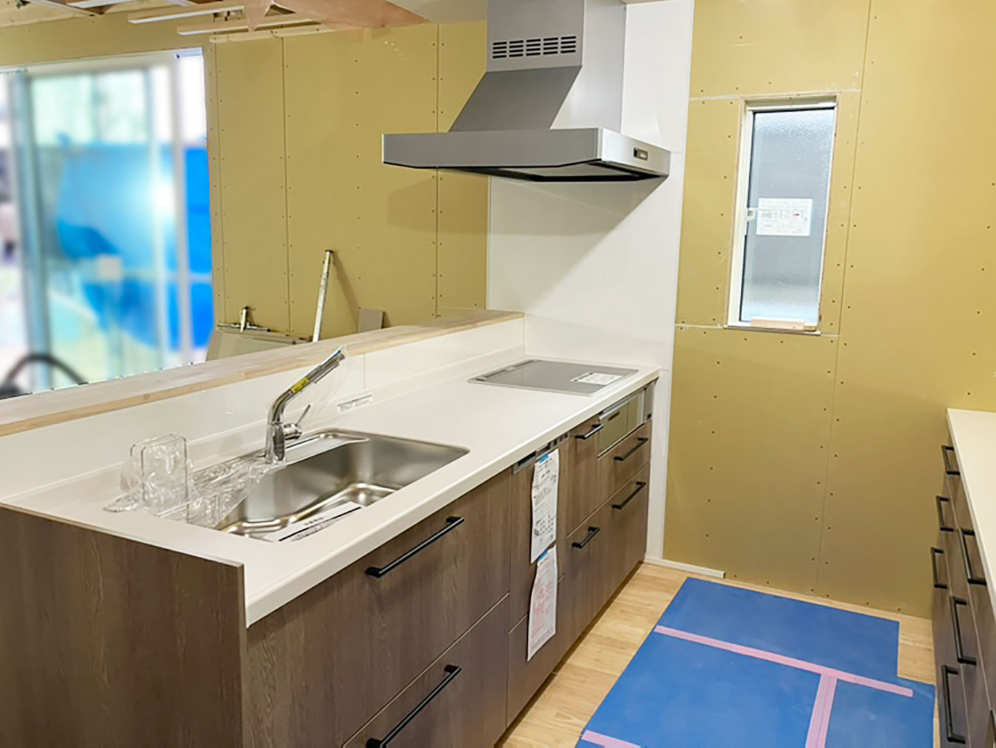 【新築】キッチン据え付け工事_村上市