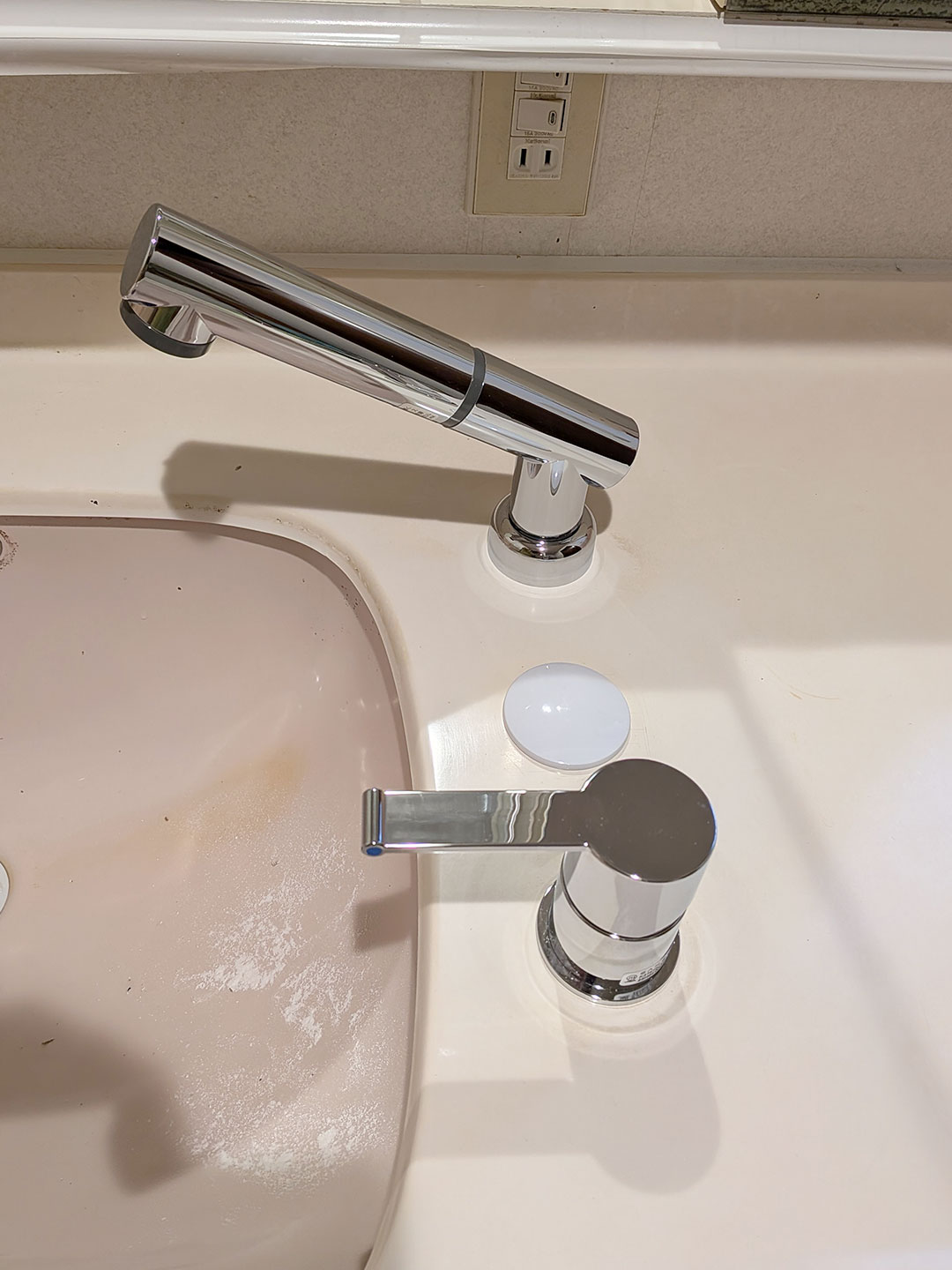 【リフォーム】洗面化粧台水栓交換工事_長岡市