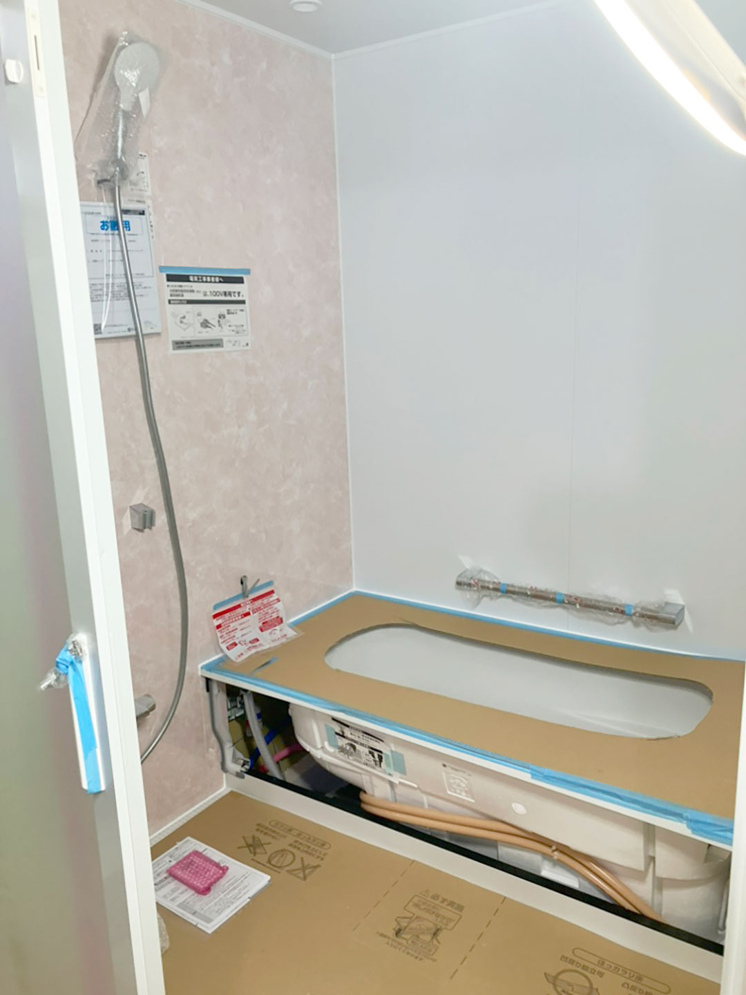 【新築】ユニットバス据え付け工事_柏崎市
