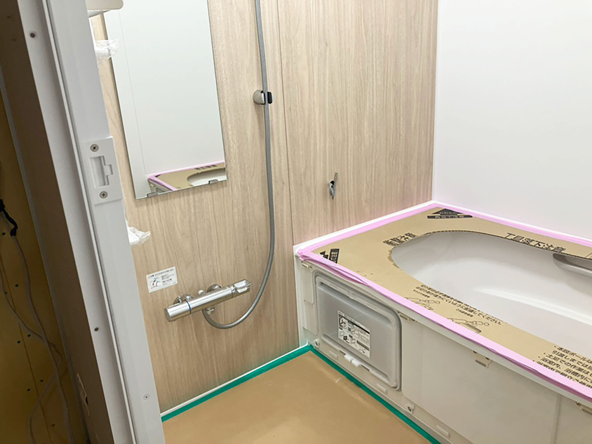 【新築】ユニットバス据え付け工事_長岡市